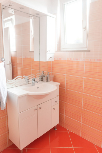 Bathroom 3, Studio Enig, Izola