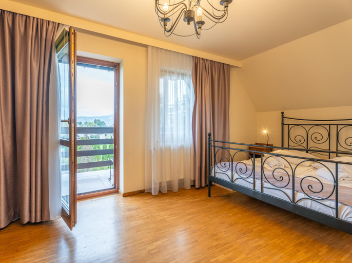 Bedroom 2, Hotel Vesta Centrum Konferencyjno Wypoczynkowe, Żywiec
