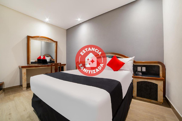 Bedroom 3, Hotel Monarca, Mexico City