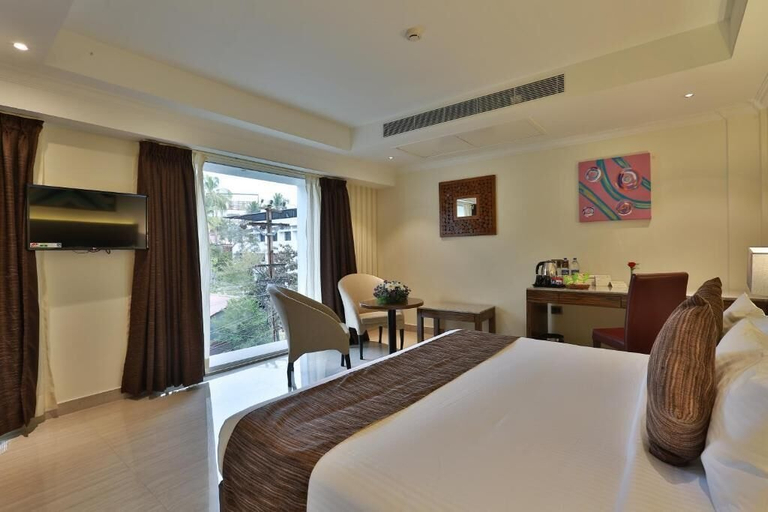 Room 3, Hotel Luminara, Ernakulam