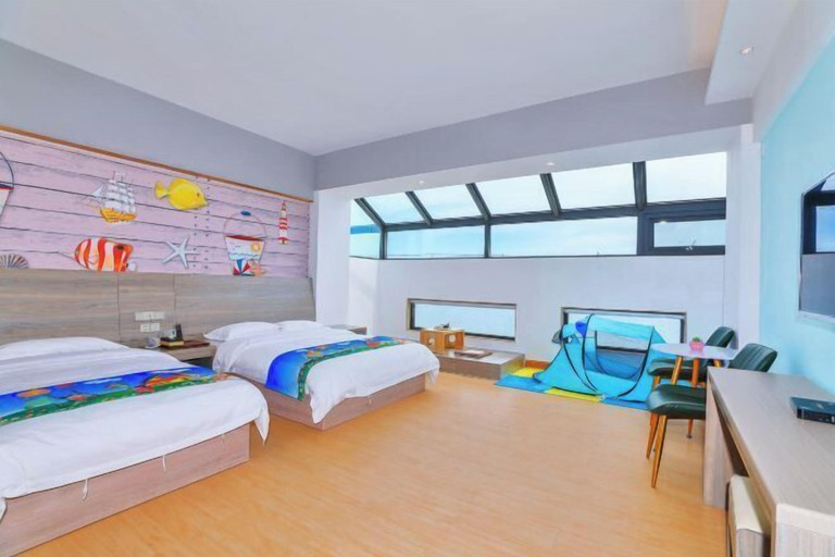 Bedroom 3, Xinhai Hotel, Jiangmen
