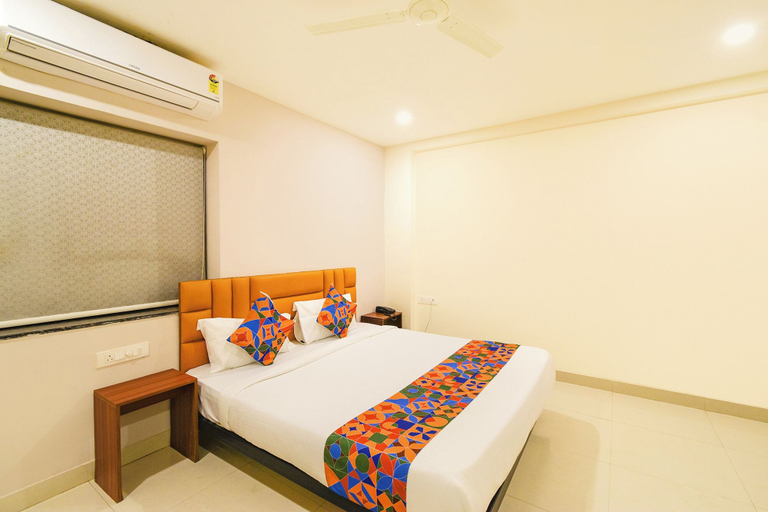 Room 4, Fabhotel The Cb Grand, Hyderabad