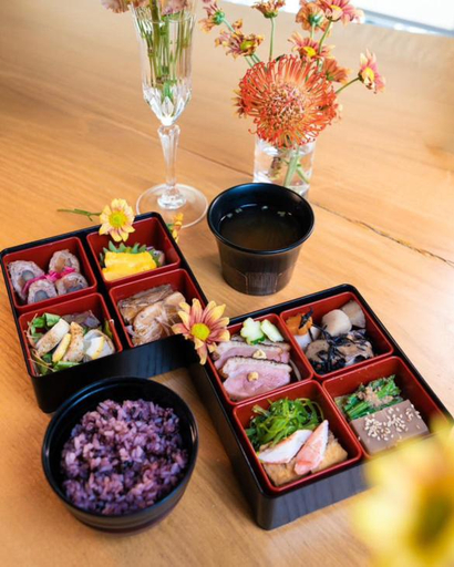 Food & Drinks 2, MOMO HAKUBA by Jade Group, Hakuba