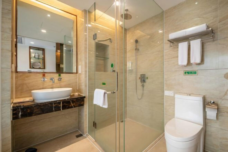 Bathroom 4, Vienna Hotel (Sanya Bay), Sanya