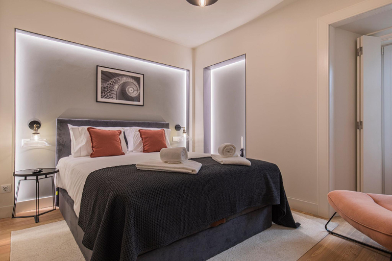 Bedroom 2, Ando Living São Nicolau House, Lisbon