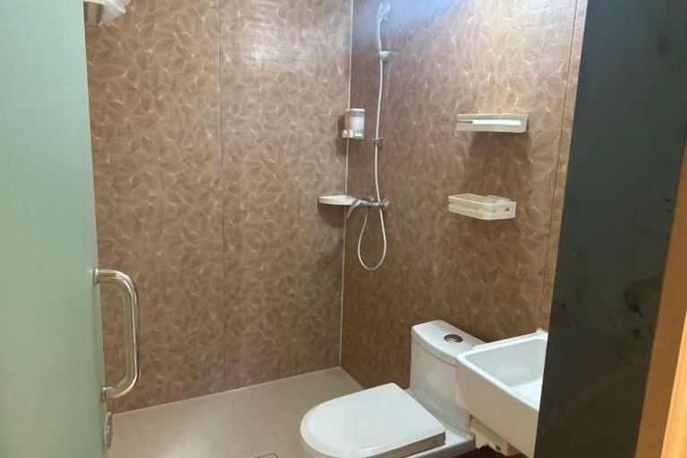 Bathroom 4, Juxin Yuetu Selected Business Hotel, Jingzhou