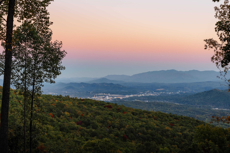 Mountain view, Majestic Horizon by Ghosal Lodging, Sevier
