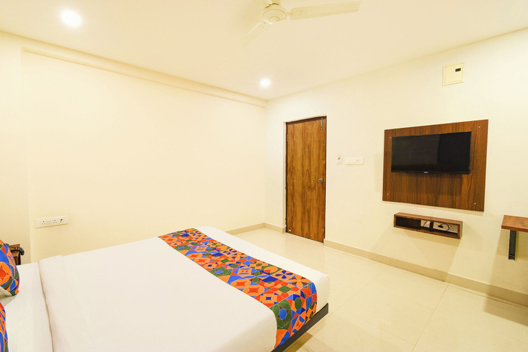 Room 2, Fabhotel The Cb Grand, Hyderabad