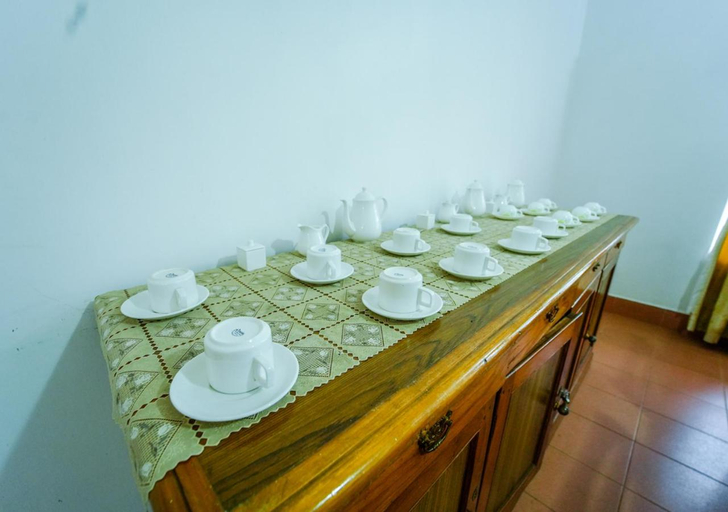 Food & Drinks 4, Viriparai Tea Bungalow Munnar by VOYE HOMES - Surrounded by Tea Plantations, Idukki