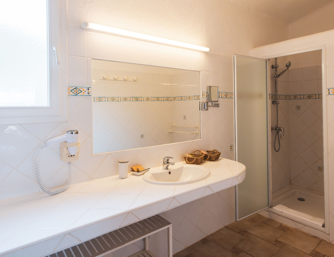 Bathroom 4, Hotel Palombaggia, Corse-du-Sud