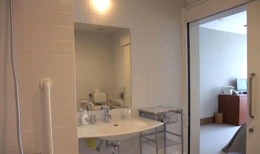 Bathroom 3, Hotel shirahama, Shirahama