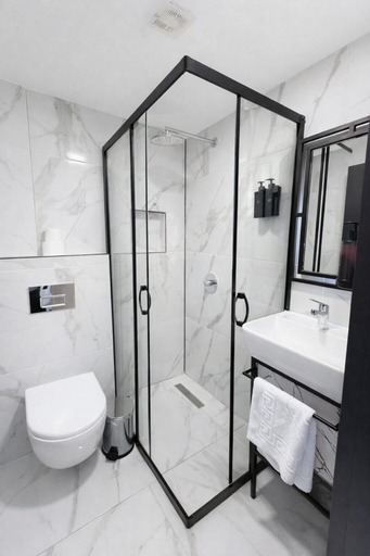 Bathroom 5, D Twins plus Hotel, Arnavutkoy