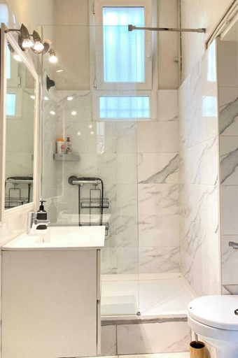 Bathroom, Appartement Moderne - 1br-4p- Cannes, Alpes-Maritimes