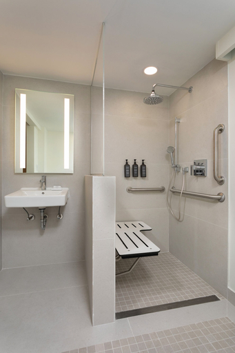 Bathroom 4, Marriott Isla Verde Beach Resort
