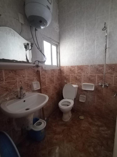 Bathroom 2, Ageeba Beach Challet 17, Marsa Matruh