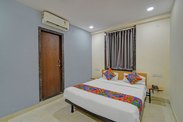 Room 2, Fabhotel La Vista Inn Grand, Ranga Reddy