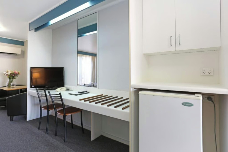 Interior 2, Reef Resort By Coastal Letting, Mackay - Pt A