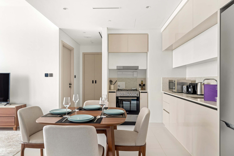 Room 4, Silkhaus Luxurious 1bdr With Sea View in Emaar, Dubai