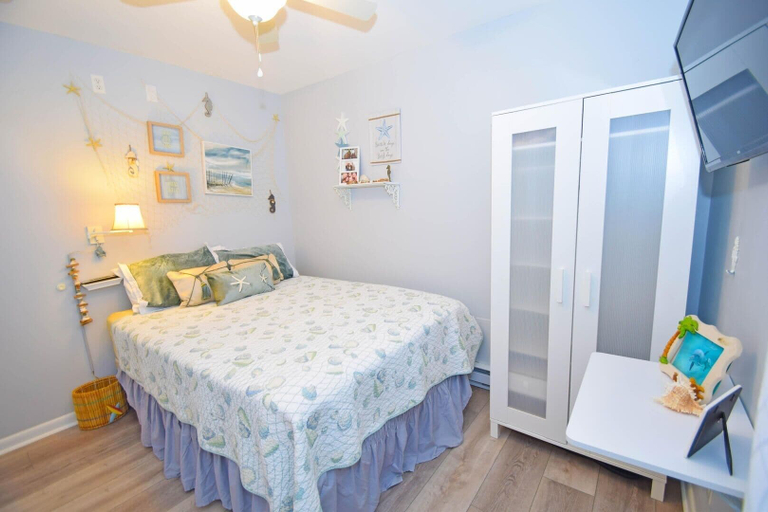 Room 5, Montego Bay-colonial Drive 13339 3 Bedroom Home, Worcester