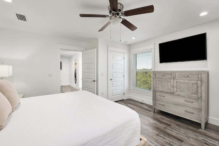 Room 2, Modern 3-story Beach House W Poll and Billiard, Walton