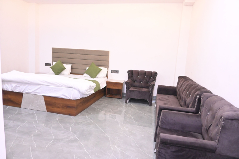 Room 4, Hotel Apple Tree, Agra