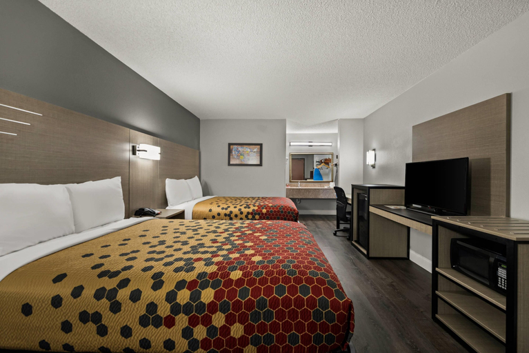 Bedroom 3, Econo Lodge, Henrico