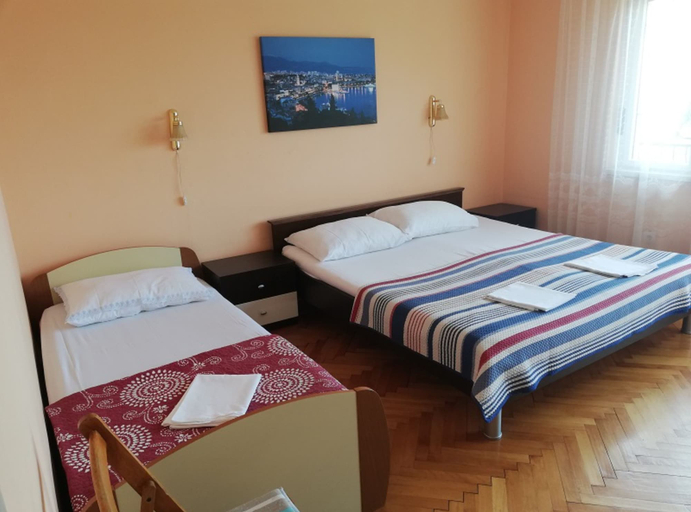 Room 3, Family-friendly Crikvenica Retreat, Crikvenica