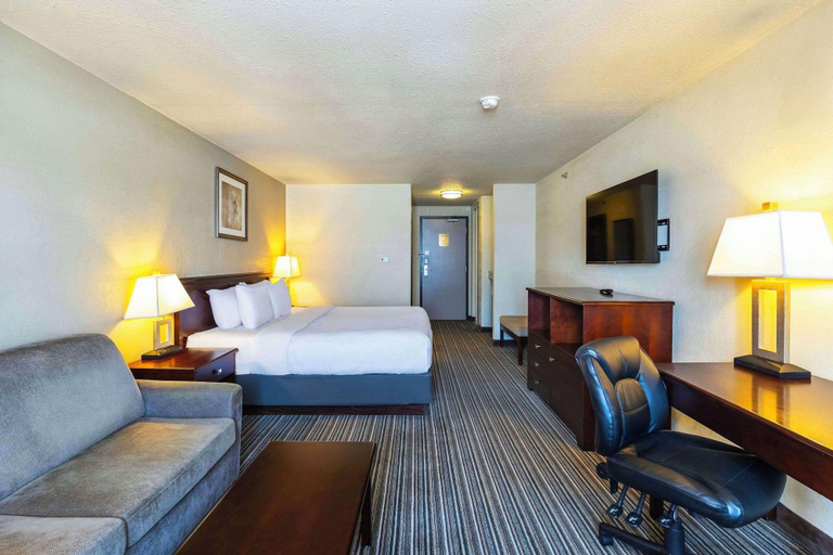 Bedroom 3, Quality Inn & Suites Yorkton, Division No. 9