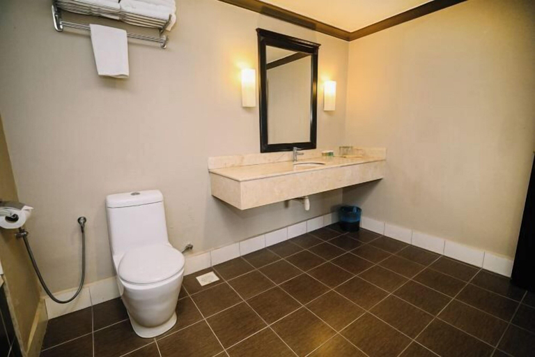Bathroom 4, Kingston Hotel 9 @ Jonker Street Malacca, Malacca City