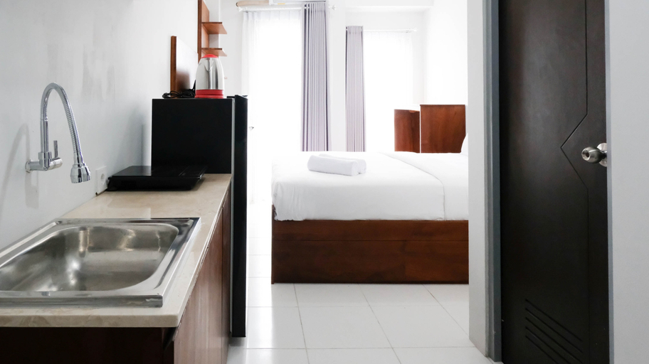 Others 3, Serene and Comfy Studio at Tamansari Prospero Sidoarjo Apartment By Travelio, Sidoarjo