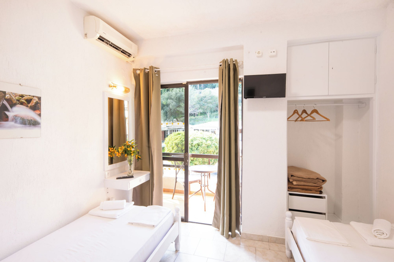 Bedroom 3, Le Mirage Hotel, Ionian Islands