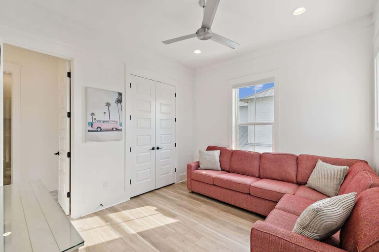 Room 5, 7BR Elegance and Comfort Withpool and Near the Beach, Walton