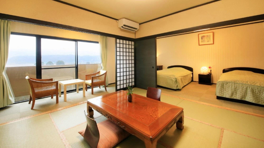 Bedroom 3, Yutorelo Yamaga, Yamaga