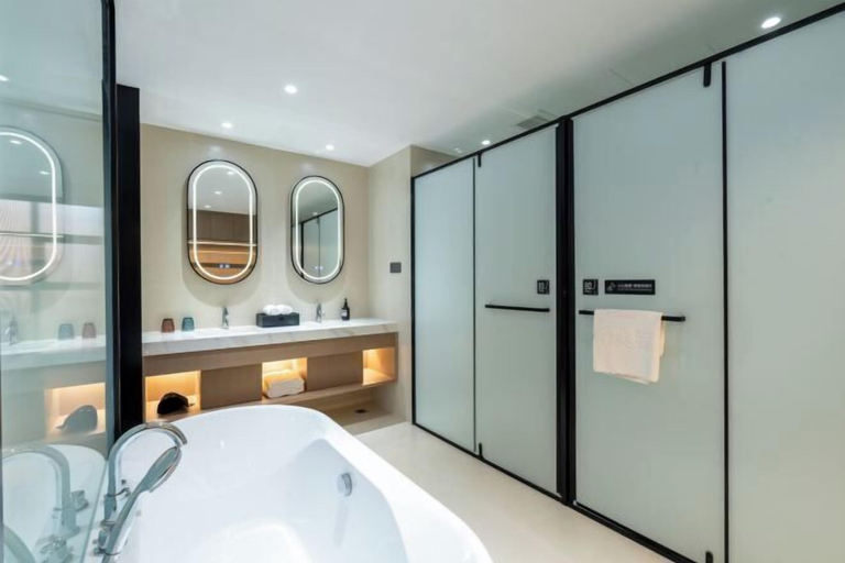 Bathroom 3, Hanjin Hotel, Wuxi