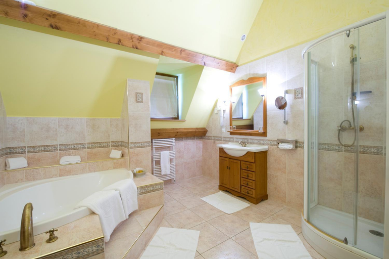 5, Resort Golf Chateau de Salles, Cantal