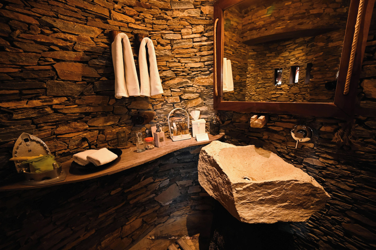 Bathroom, Brij Lakshman Sagar, Pali, Pali
