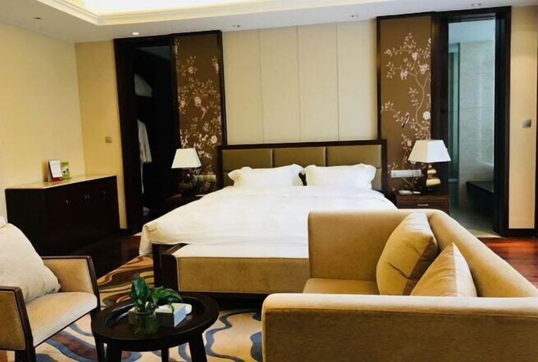 Bedroom 3, Dragon Tiger Villa, Yingtan