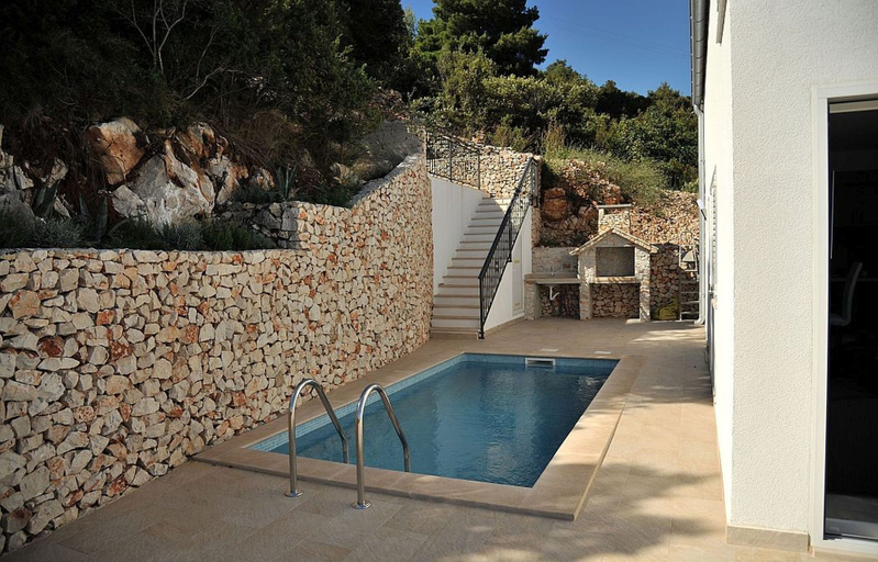 Outdoor pool 2, House Josin san, Marina