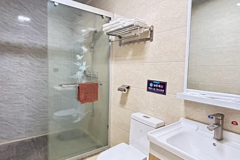Bathroom 3, Yingxi Tangquan Resort, Qingyuan