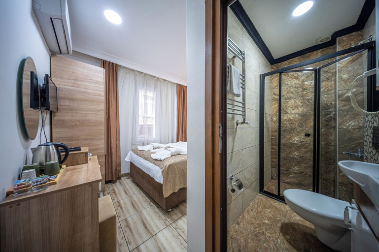 Bathroom 5, Laos Otel, Fatih