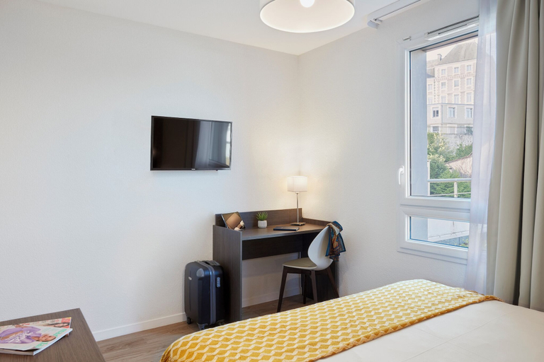 Bedroom 4, Aparthotel Adagio Access Poitiers, Vienne
