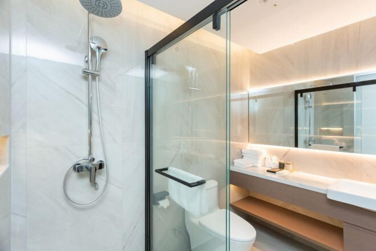 Bathroom 4, Stone Hotel (Kaili Downtown Wanda Plaza), Qiandongnan Miao and Dong