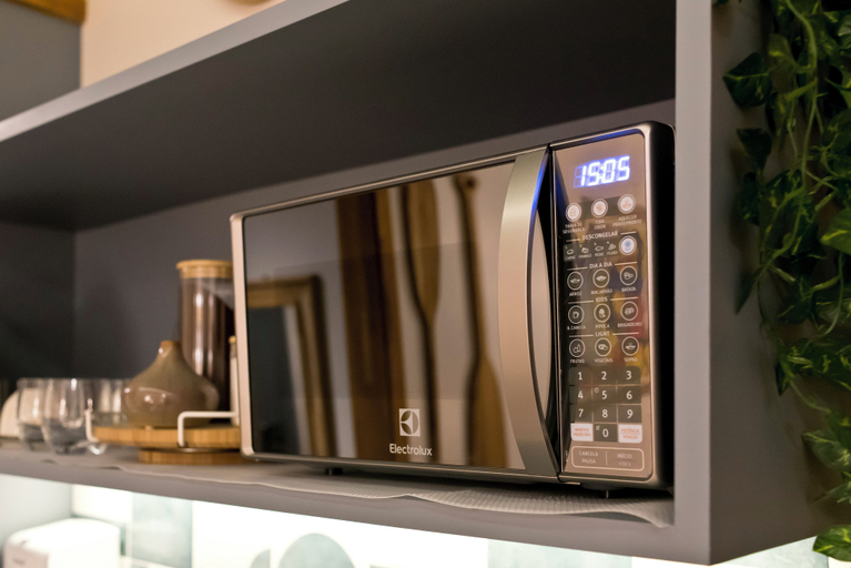 Private kitchen 5, Stay Home Luxo | 1min Praia Gonzaga | Rooftop, Piscina, Sauna & Gym, Santos