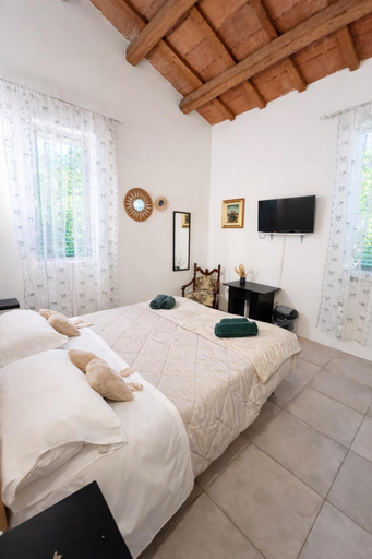 Bedroom 4, LA CASA DI GIADA - self check in - parcheggio privato, Bologna