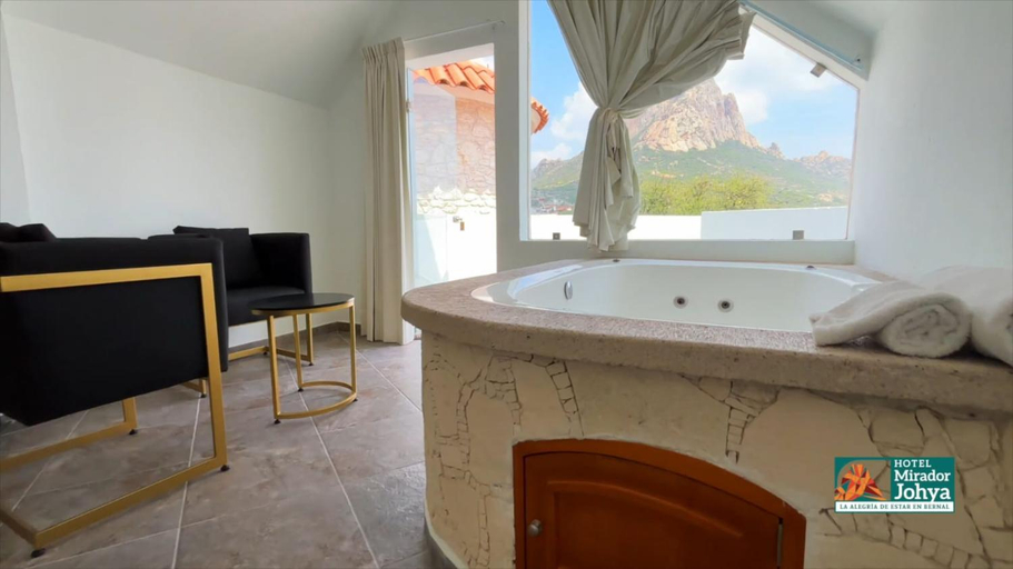 Bathroom, Mirador Johya Hotel, Ezequiel Montes