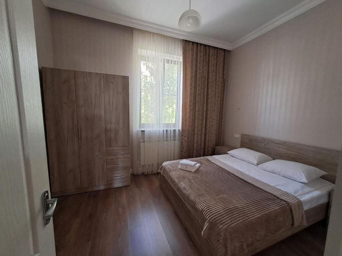 Room 3, Apartment 124 by Metro Shengavit, Yerevan