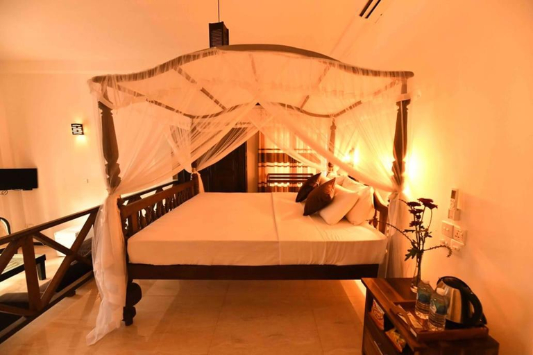 Bedroom 2, oZean Villa, Habaraduwa