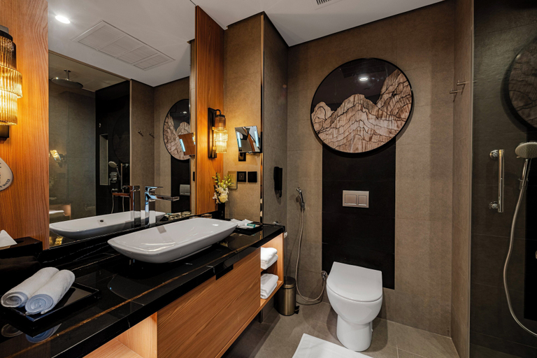 Bathroom 5, Millennium Al Masar Hotel, Jeddah