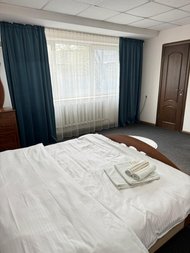 Bedroom 2, Arbat, Almaty