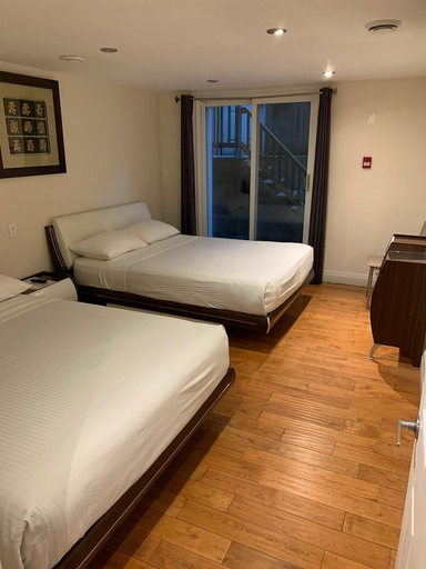Bedroom 2, Dundas Apartments & Suites, Toronto